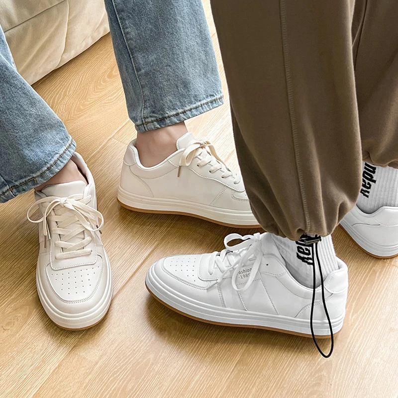 China Manufacturer High Quality Skateboard Sneakers Flat Sole Support Customization Sneaker White Men Casual Shoes