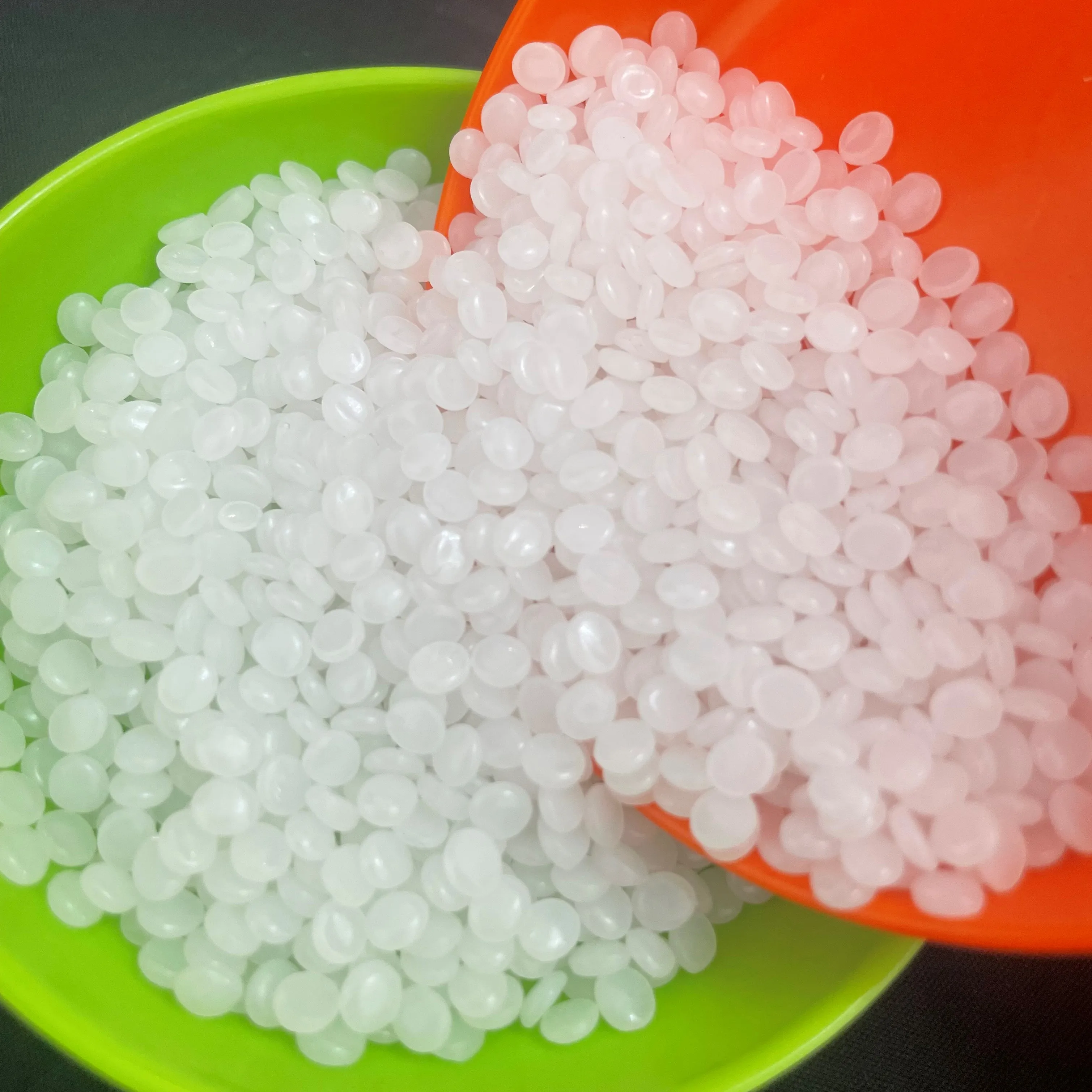 High-Density Polyethylene (HDPE) Blow Molding Grade Granules Resin Raw Material