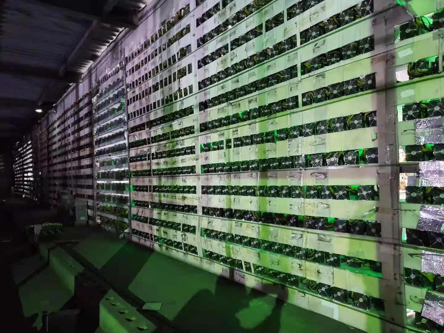  В наличии Новый S19 Pro 110t 110th высокоприбыльный Bitmain Antminer 110TH/S Bitcoin