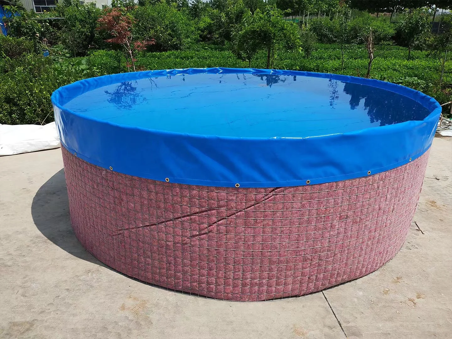 Customized outdoor large farm welded tarpaulin customized size quality pvc tarpaulin fish pond or tank
