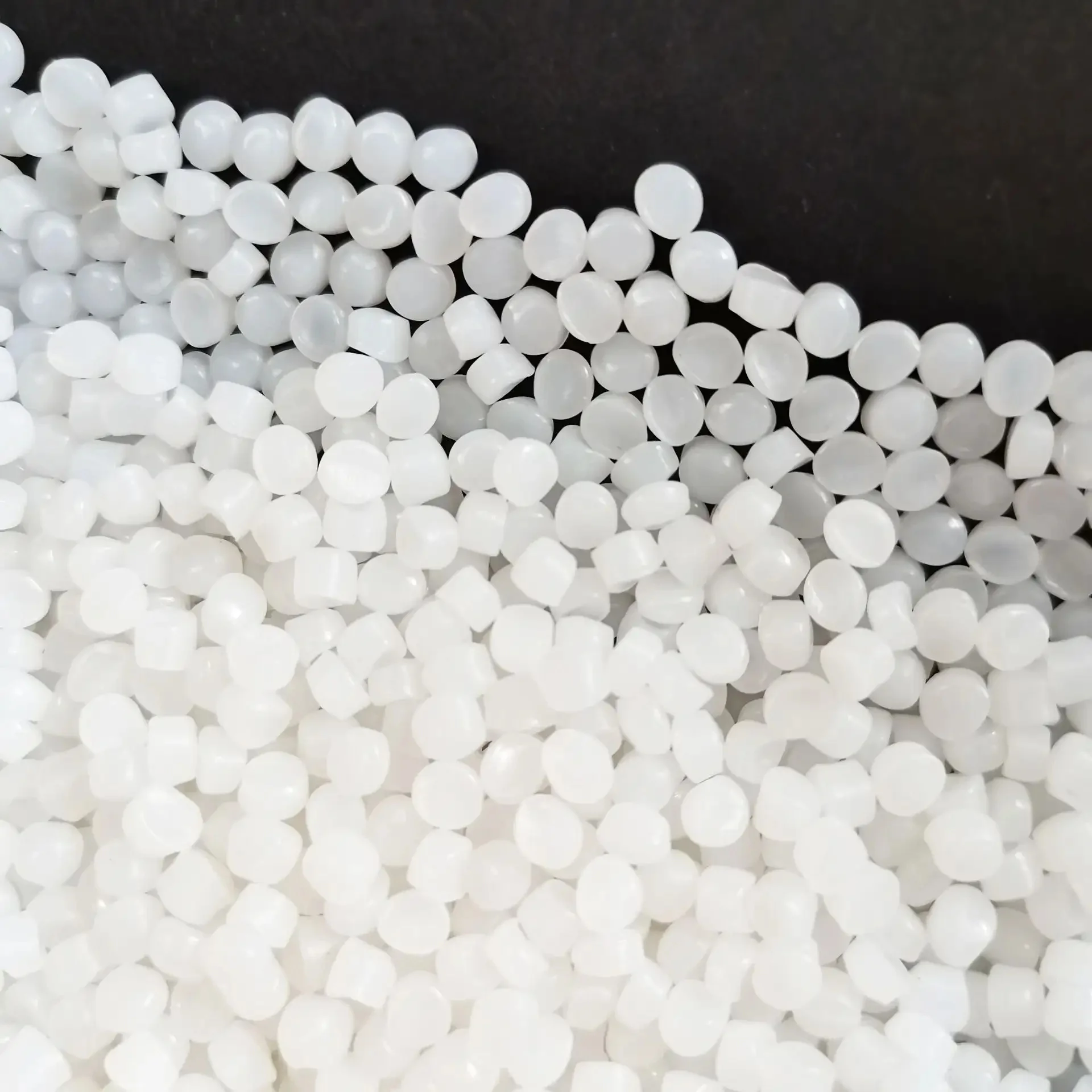Various Good impact strength and rigidity granules HDPE DMDA-8965 plastic raw material