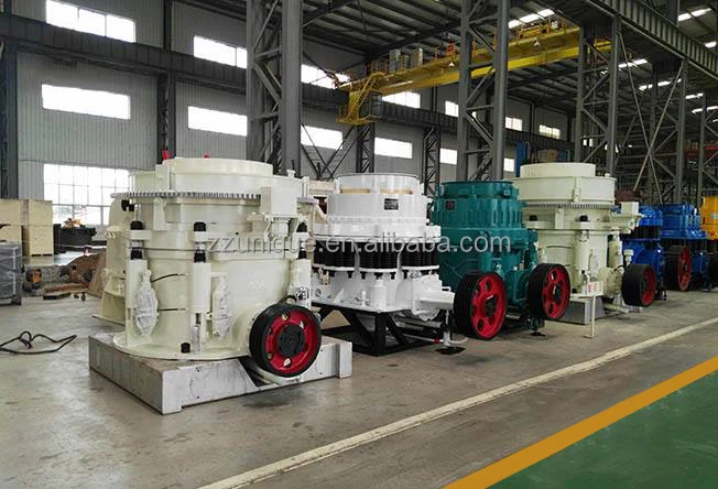 Vibrating feeder with double motor in the jaw crusher feeding system using