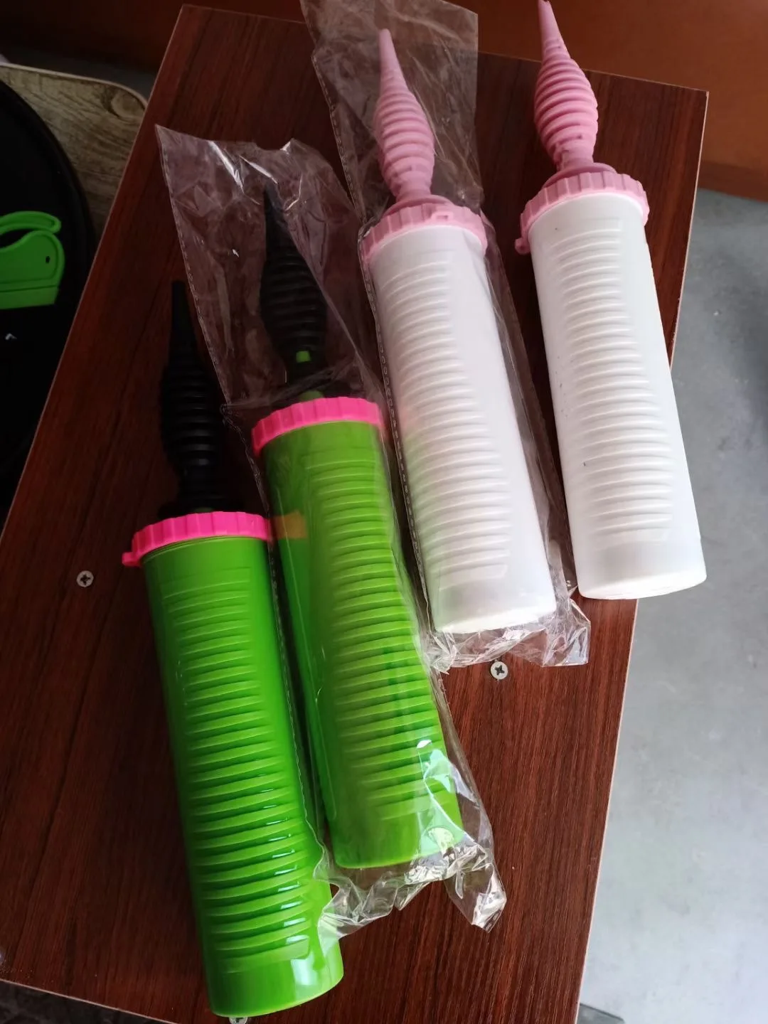 Big Size Balloon Pump Hand Held, Inflator Air Pump for Balloons - 2Way Dual Action ,Sturdy Ballon Inflator Pump