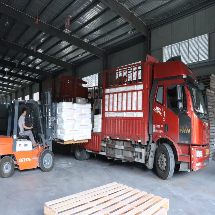 Hydrophilic silica for Thickened thixotropic PVC products