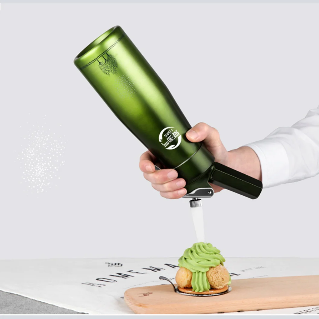Best Seller Kitchen Tabletop Kitchen Tools  Gadgets Dessert Tools Cream Whippper