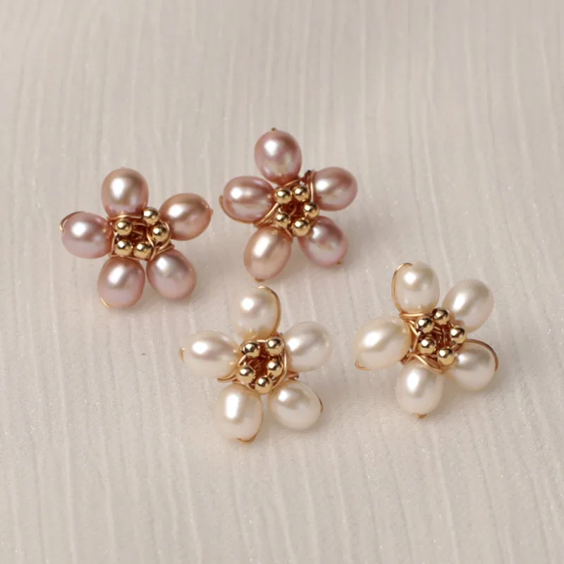 Flower shape natural white 5-6 mm rice shape real pearl wholesale stud earrings, 925 silver stud pearl earring