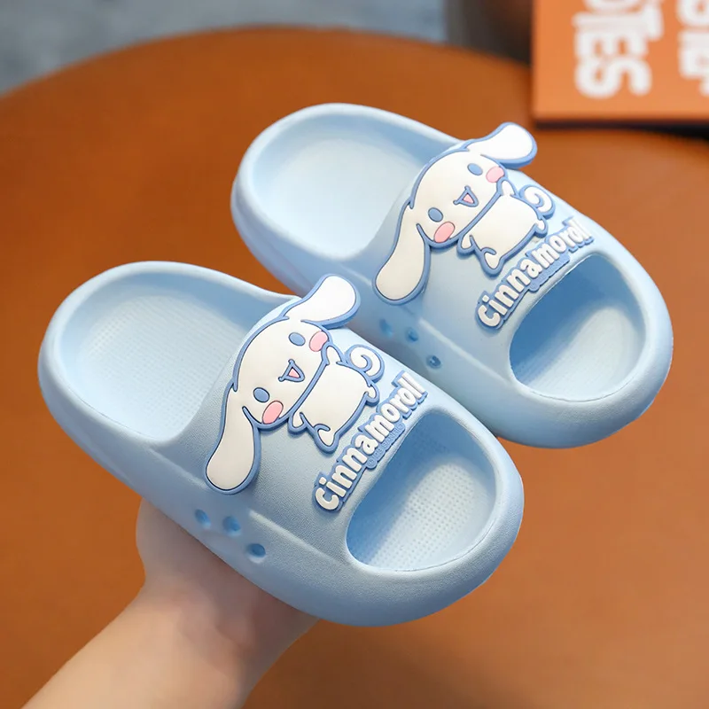 Lovely Sanrio Cinnamoroll Anime Kitty Platform Slippers Girls Non-Slip Comfortable Sandals Home Outdoor Beach Use Kawaii Design