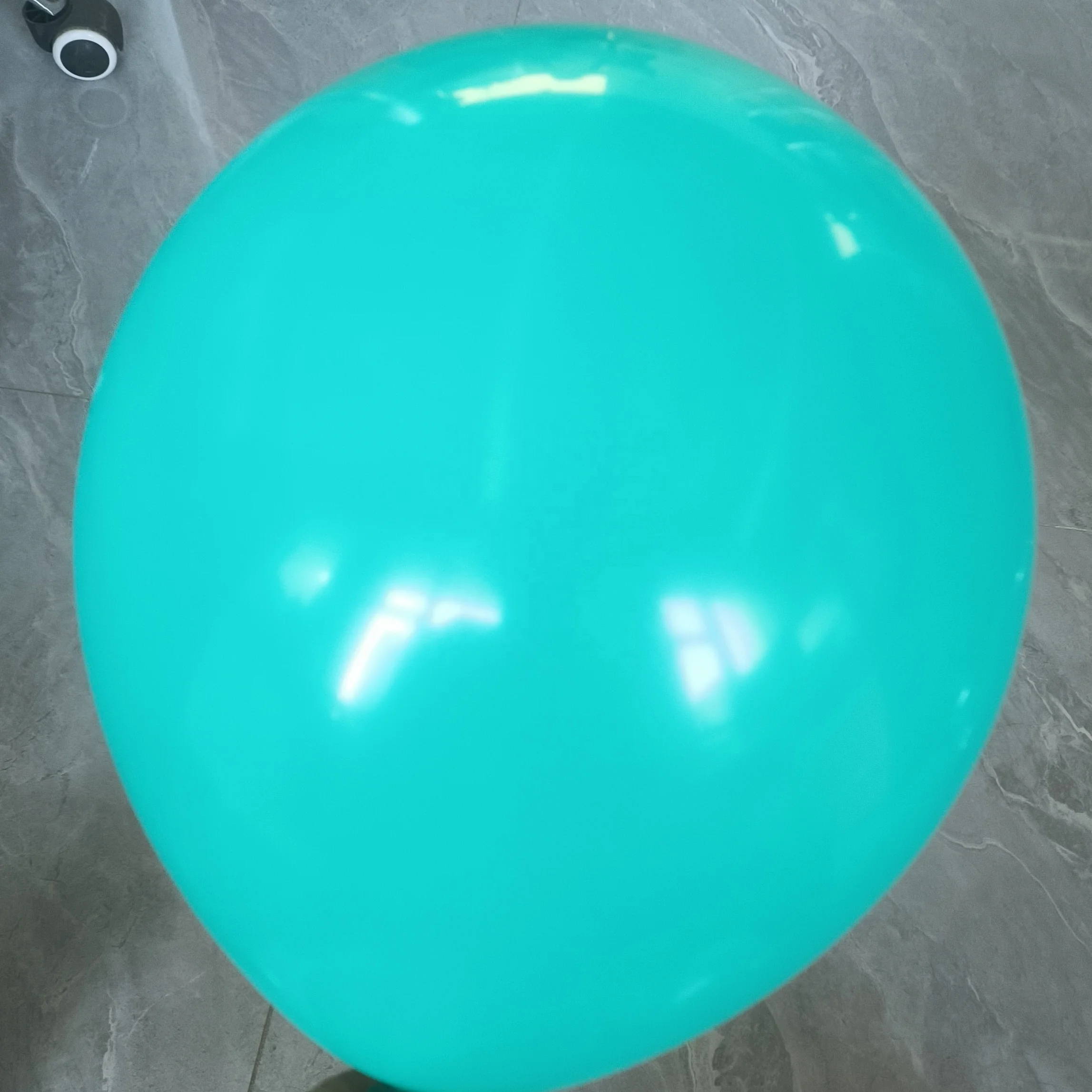 China factory wholesale 5-inch matte balloons.