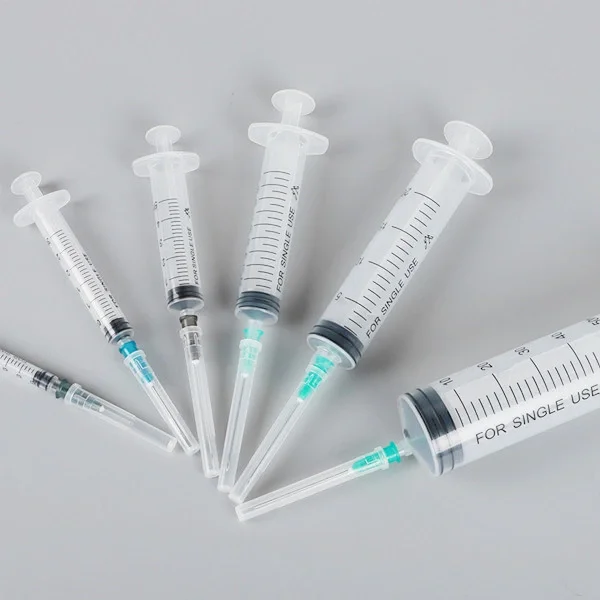 Factory Price 1cc 2 cc 3cc 5cc 1ml 3ml 5ml 10ml Disposable Medical Consumables Sterile Surgical Disposable Syringe with Needle
