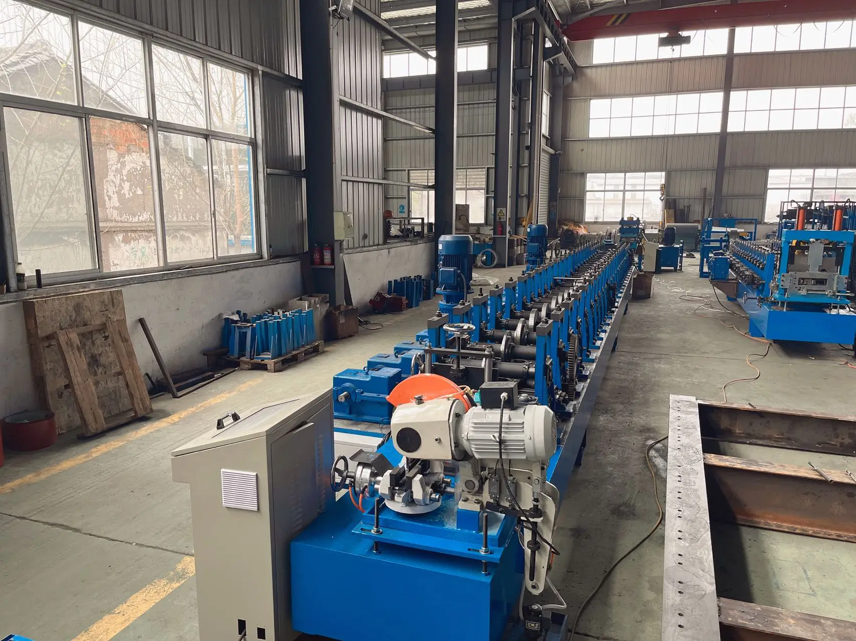 Hot sale C Channel Solar Strut Photovoltaic Stent Solar Bracket Photovoltaic Stent Roll Forming Machine
