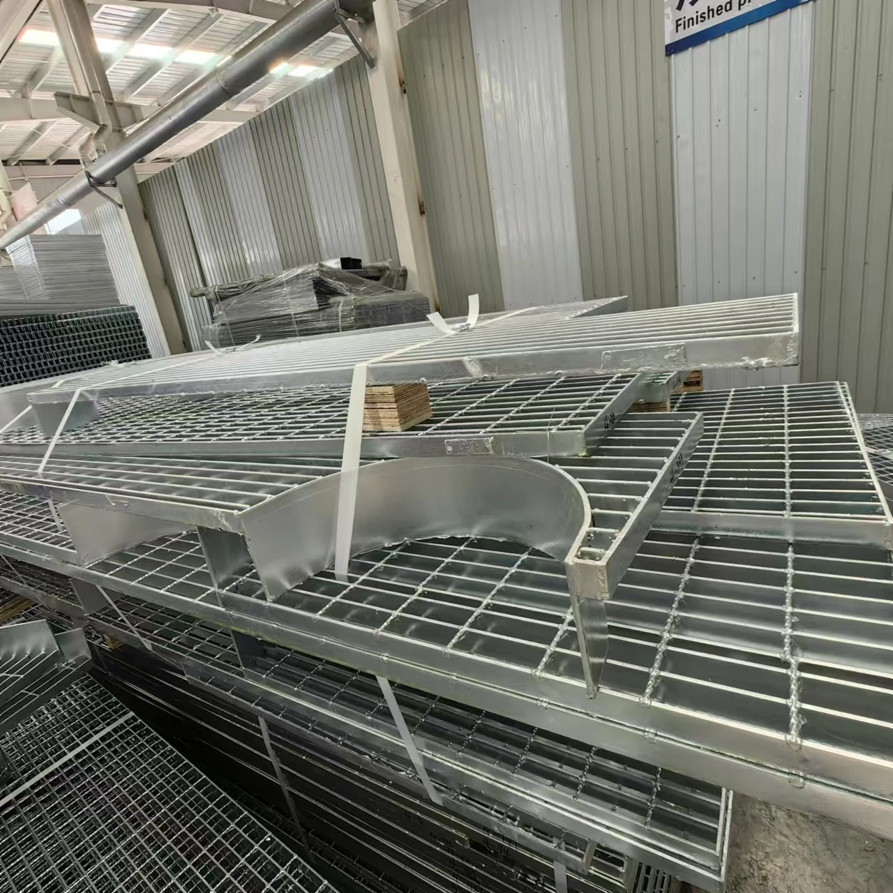 Customized Special-Shape Galvanized Steel Decking Sheet Metal Floor Roofing Made Iron Copper Aluminium Stainless Steel