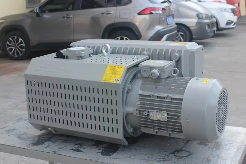 4kw Oil lubricated Rotary Vane Vacuum pump for medical vacuum system