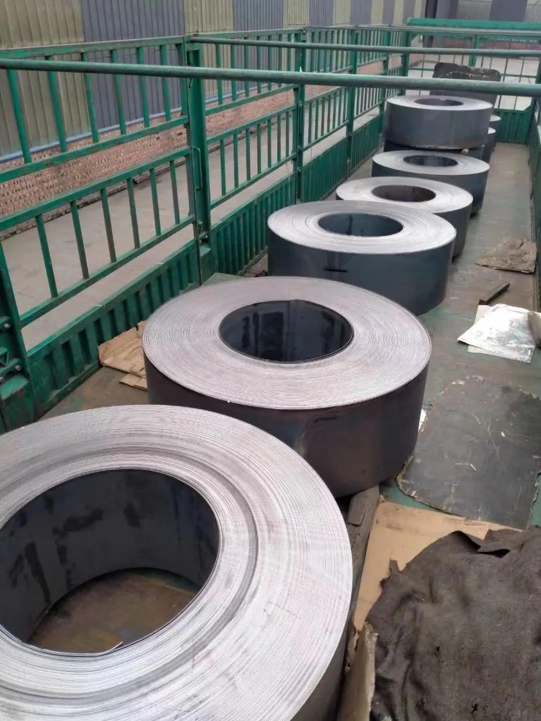 Manufacturer Cold Roll Steel in Coil Rolled Low Carbon Mild Steel High-strength Steel 0.12-2.0mm 600-1250mm