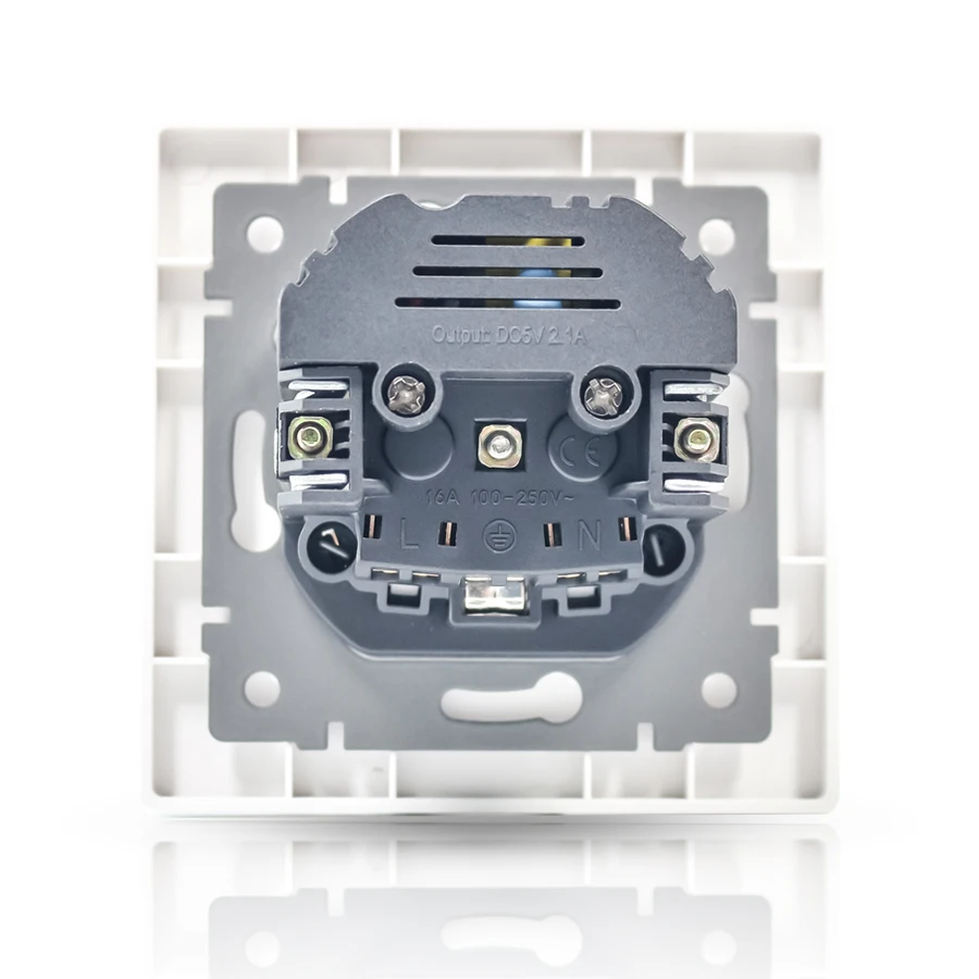 Electrical Wall Mounted PC Plate Single French Socket With Type A+A USB Ports 2100mA EU Standard Switch And Socket