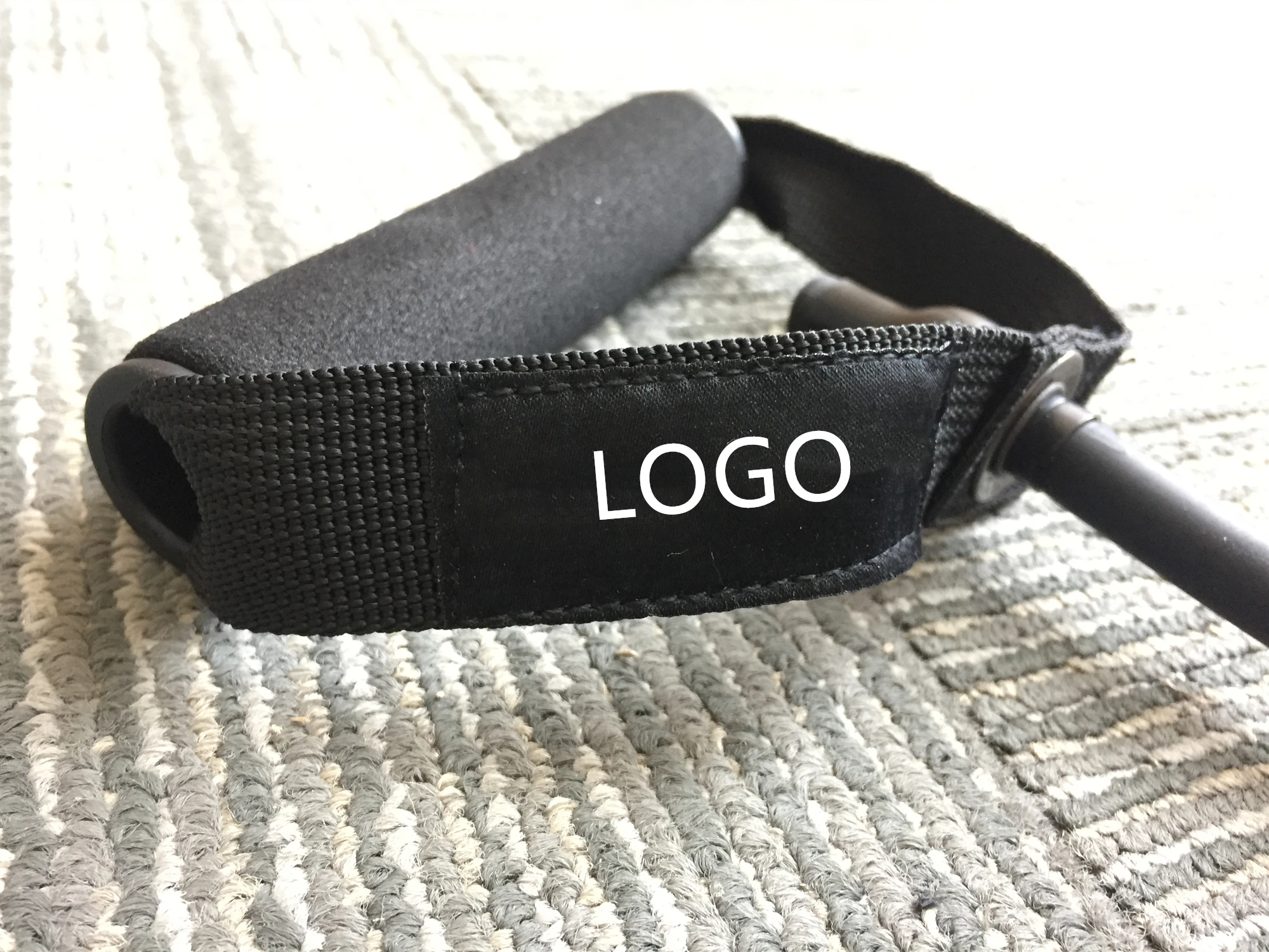 Resistance Bands Exercise Latex Rubber Fitness Stretch Tube for Fitness Pilates Strength Training with Soft Foam Handles