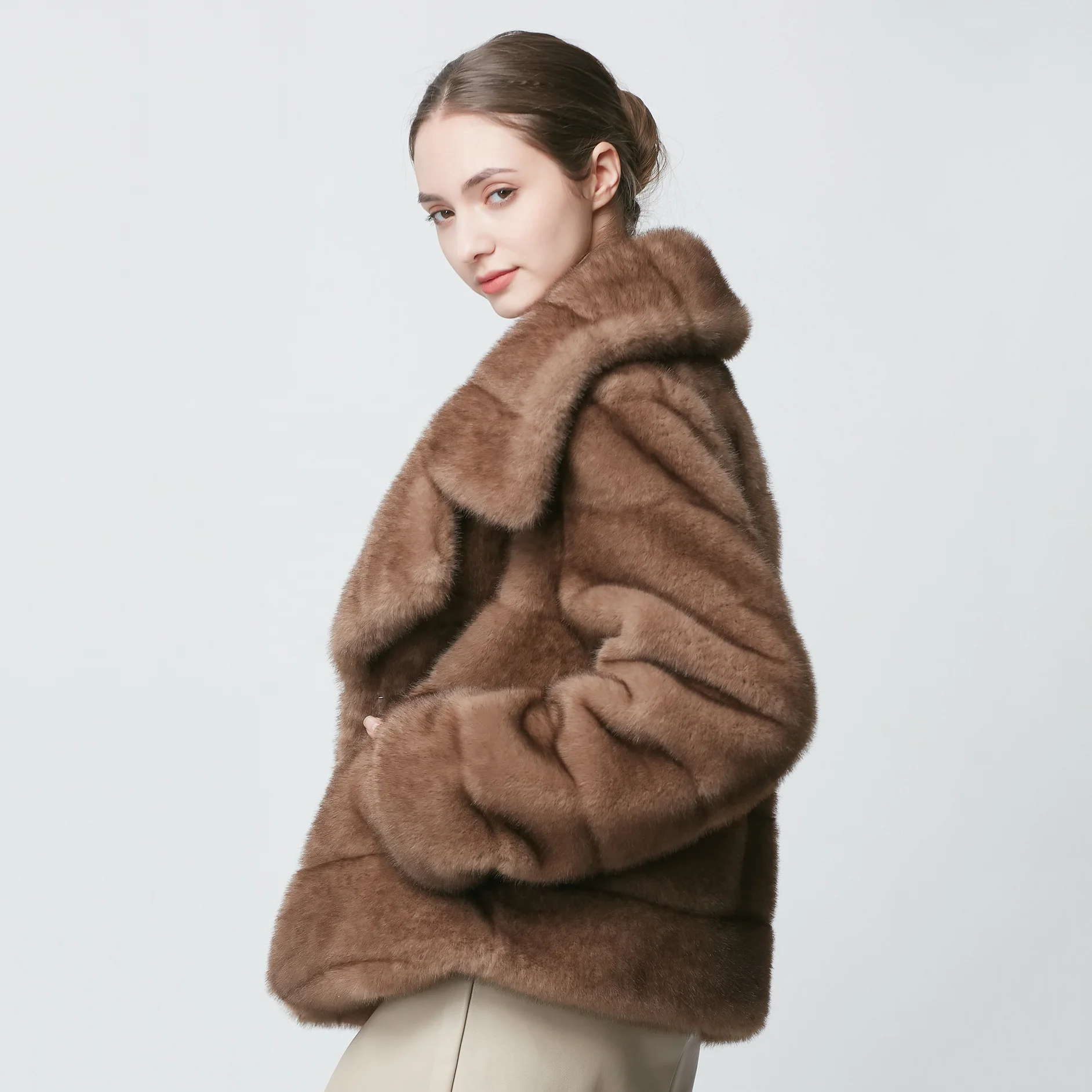 Elegant Factory Wholesale Solid Short Faux Sable Mink Fur Coat Full Sleeve Natural Fur Coat