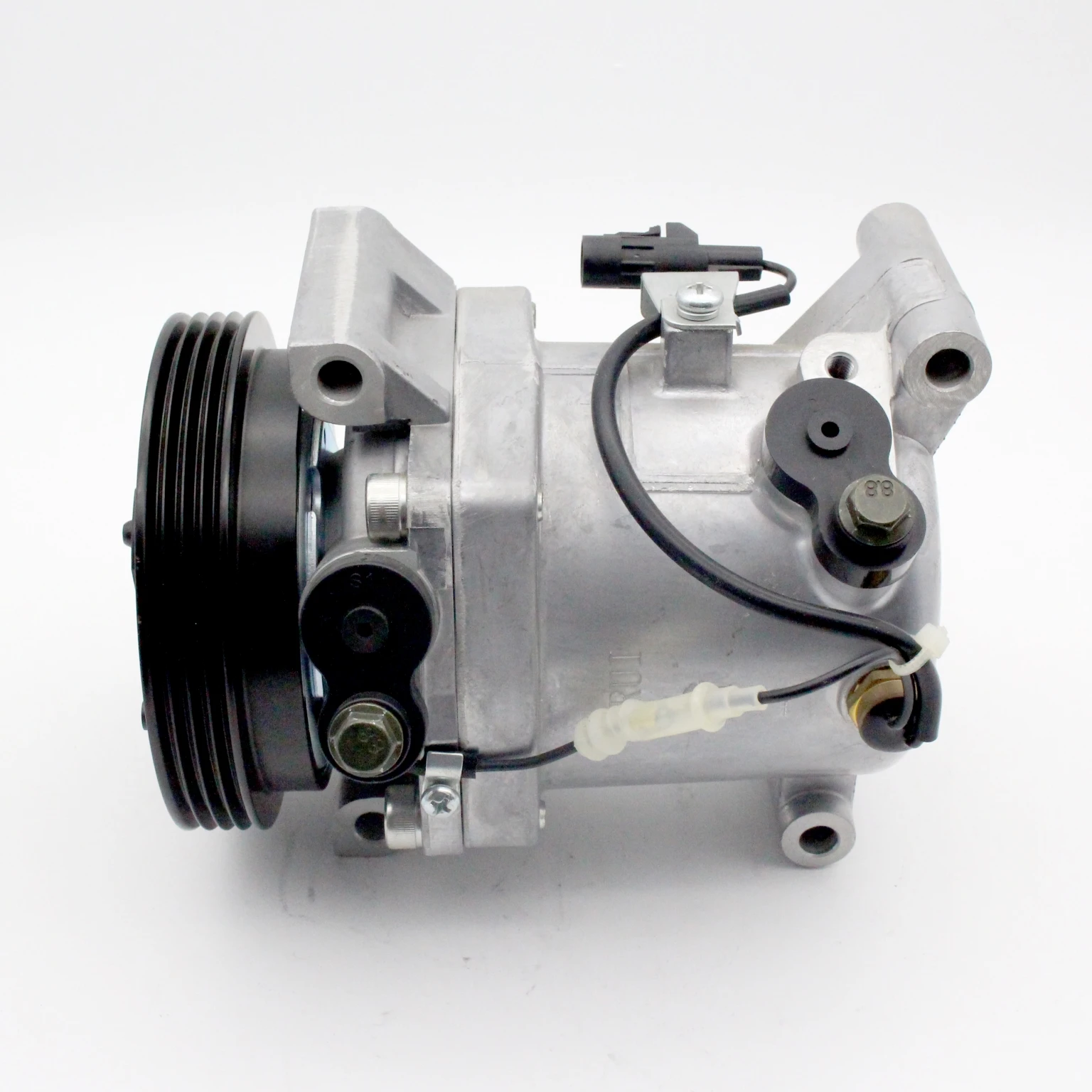 Auto Ac Compressor For Suzuki Swift SX4 OEM 95201 69GCO 95200 77JAO 9520077JAO 9520169GC0