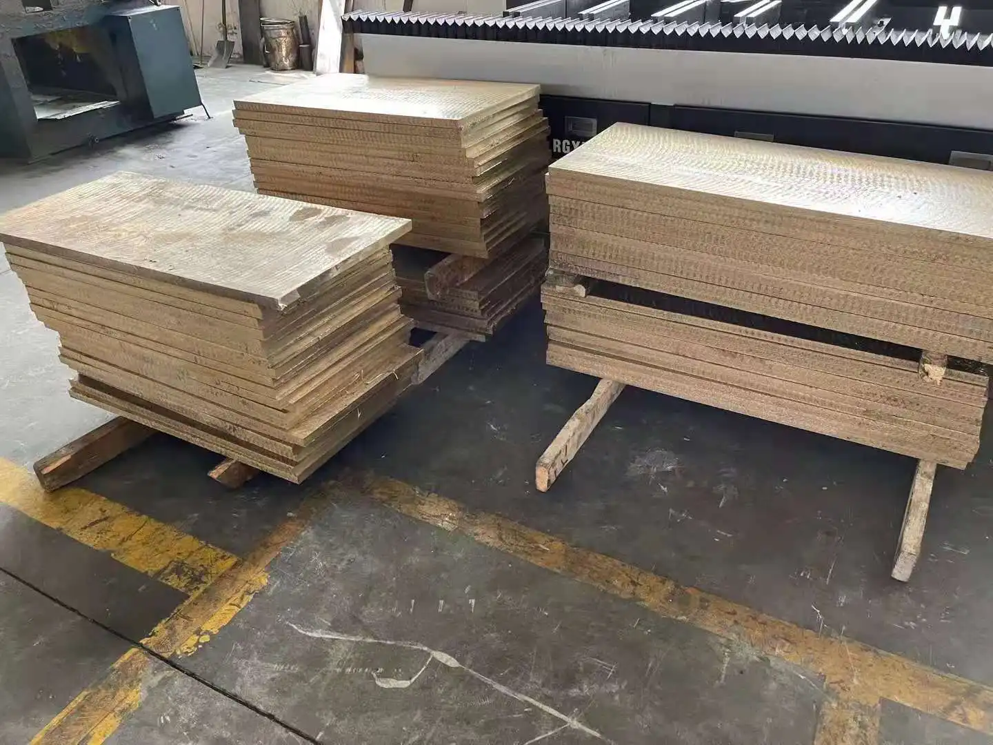 China Fabricate JIS CAC402(BC2) Plates Sheets Casting Tin Bronze Plate Tin Bronze Alloy Sheet Pressure And Wear Resistance