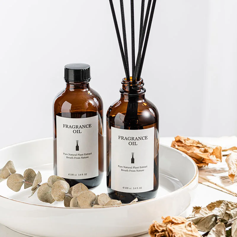 French luxury perfume rattan stick glass bottle reed diffuser with natural aroma essential oil