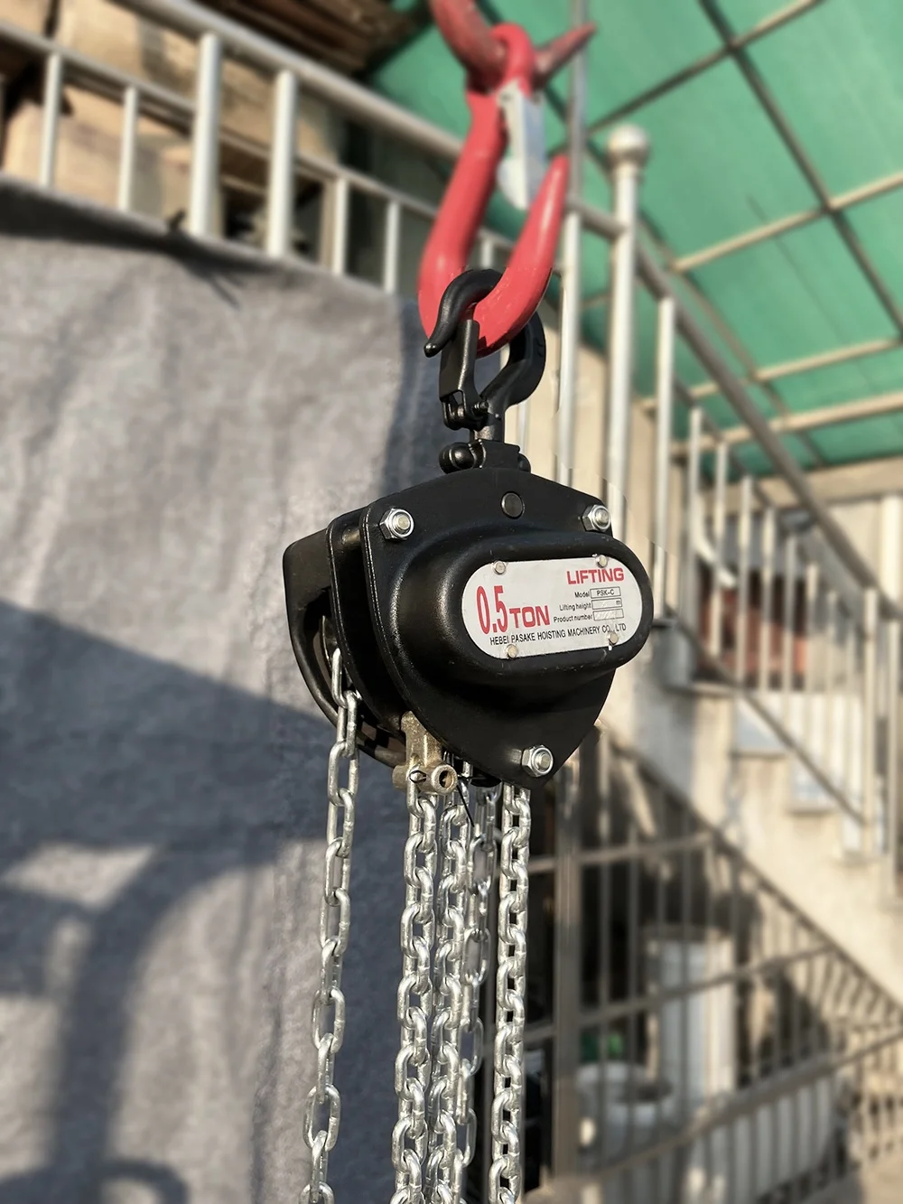 Factory Wholesale Portable Mini 3m Chain 0.5t Pull Lift Manual Chain Hoist