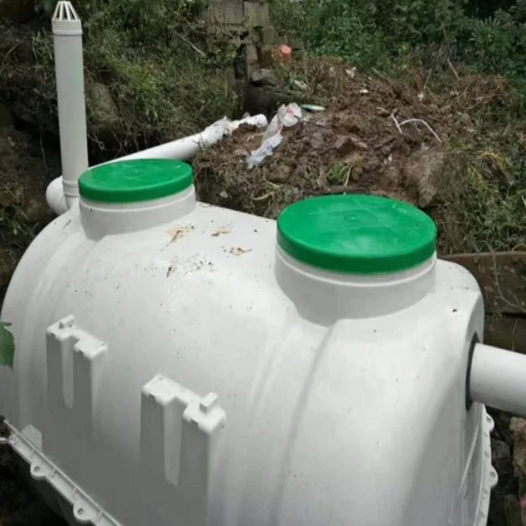 Waste Water Treatment Fiberglass Molded Septic Tank For Manufacturing Plant