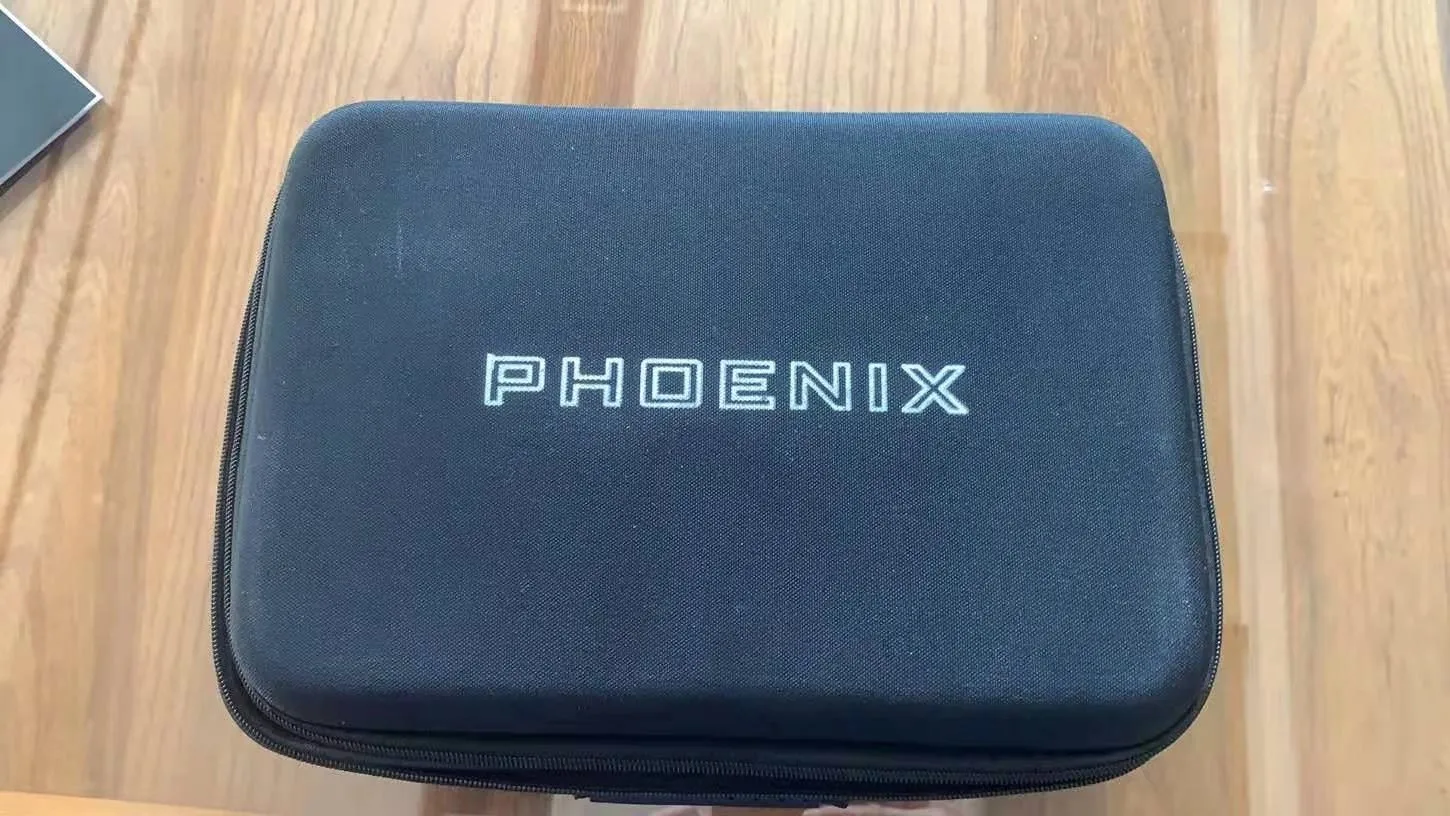 Аккумуляторный беспроводной массажер Phoenix для глубоких тканей расслабляющий массажный пистолет