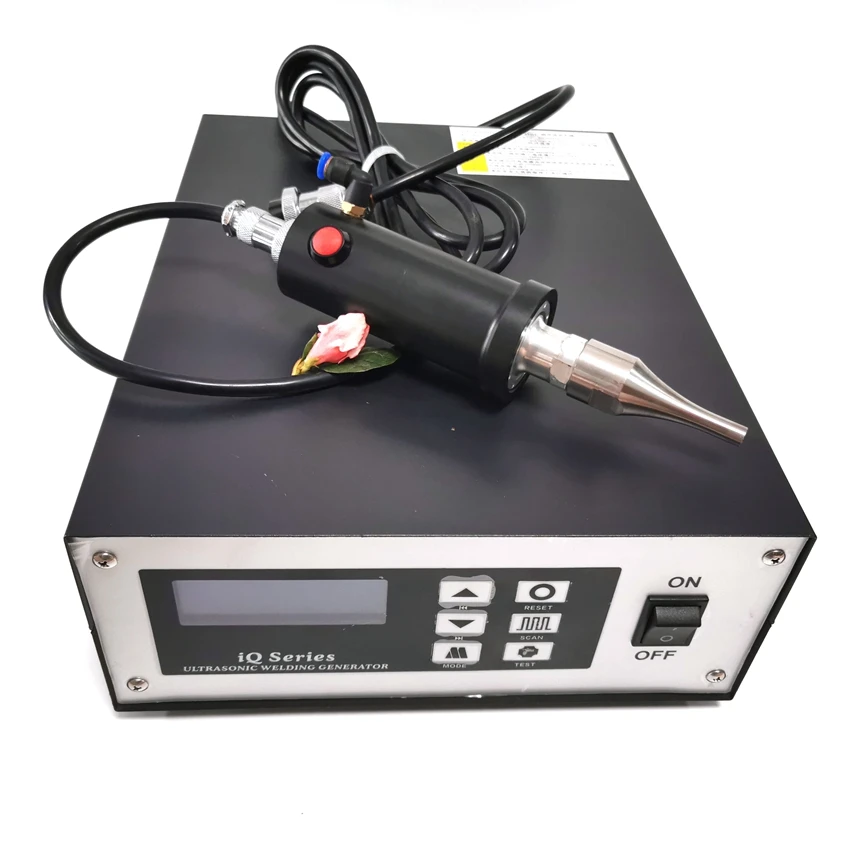 28khz/35khz/40khz Automatic Frequency-tracking Ultrasonic Welding Machine Generator With Transducer