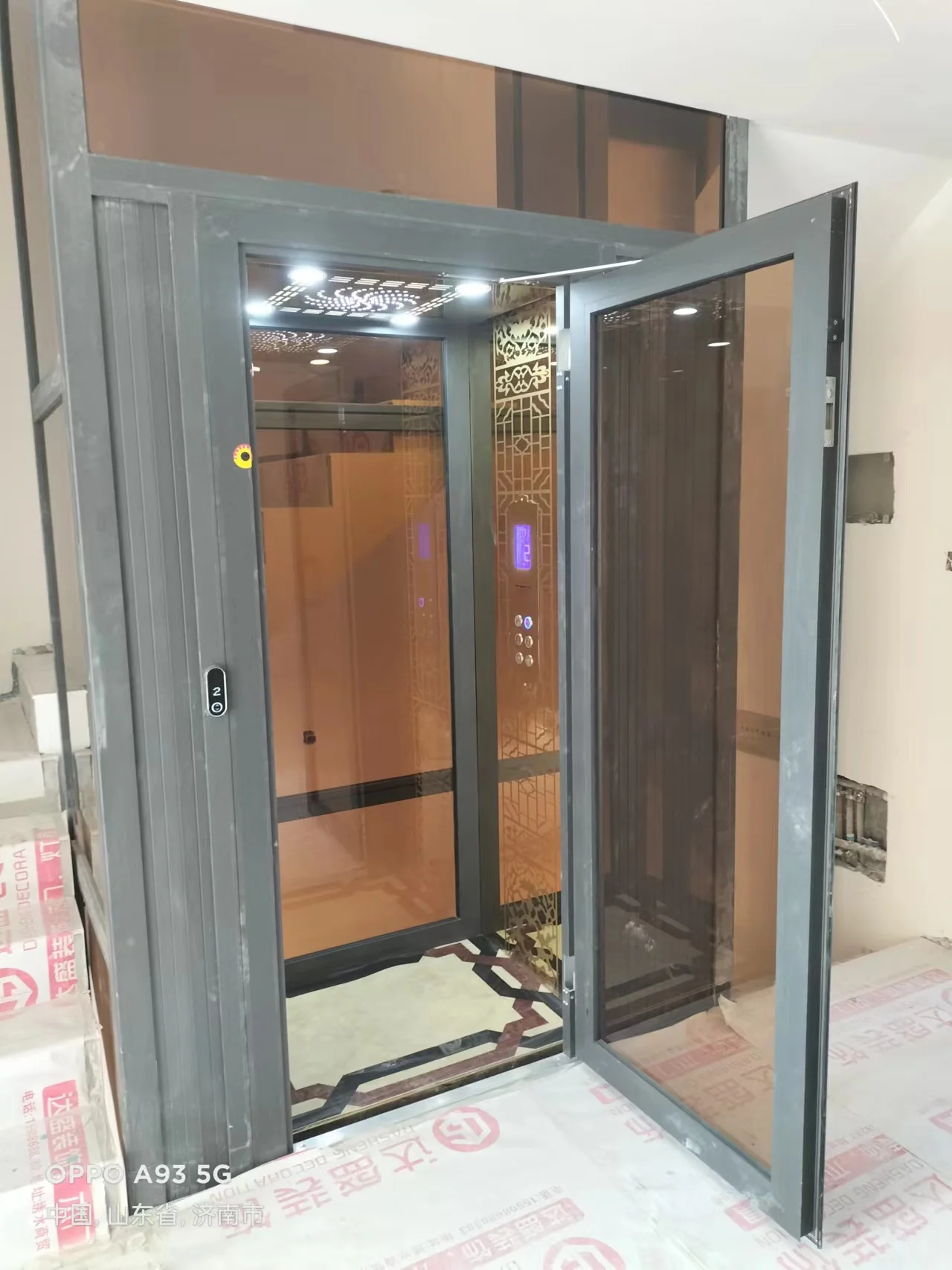 Panoramic 4 Floor Villa Residential Single Person Household Cheap Wheelchair Without Pit Small Home Lift Elevator