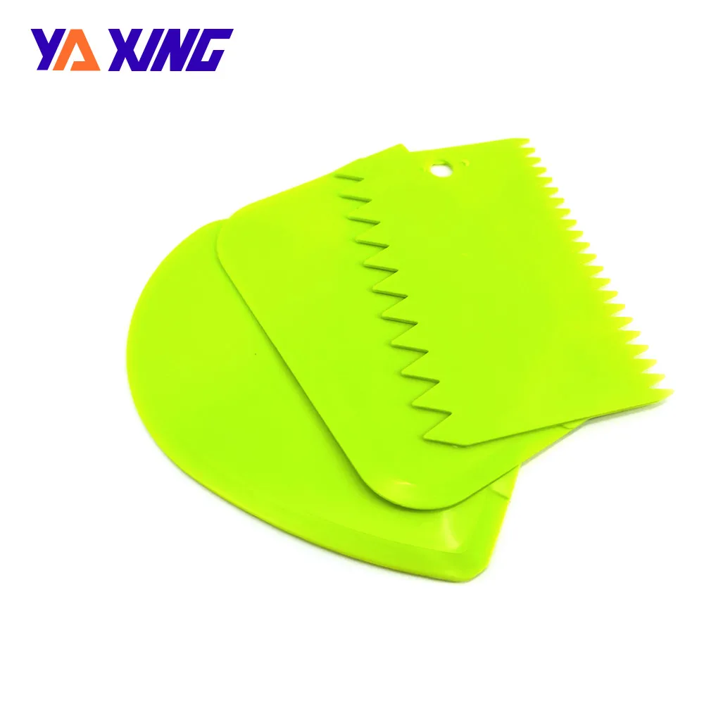 3 pcs Professional Dough Cutter Cake Bread Slicer Baking Pasty Scraper Cake Blade Plastic Spatula For Cake Patisseries Tools