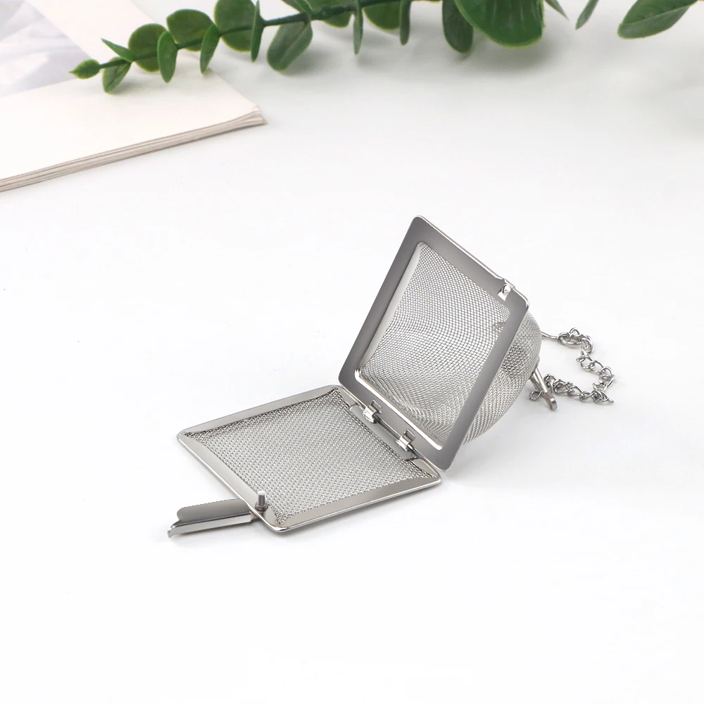 Novel Pyramid-Shaped Stainless Steel Tea Infuser Fine Mesh Tea Filter with Modern Creative Design