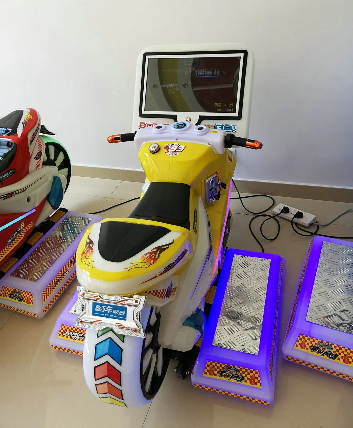Hot Sale Kids Super Motor Racing Game Video Game Machine Coin Operated Game Machine