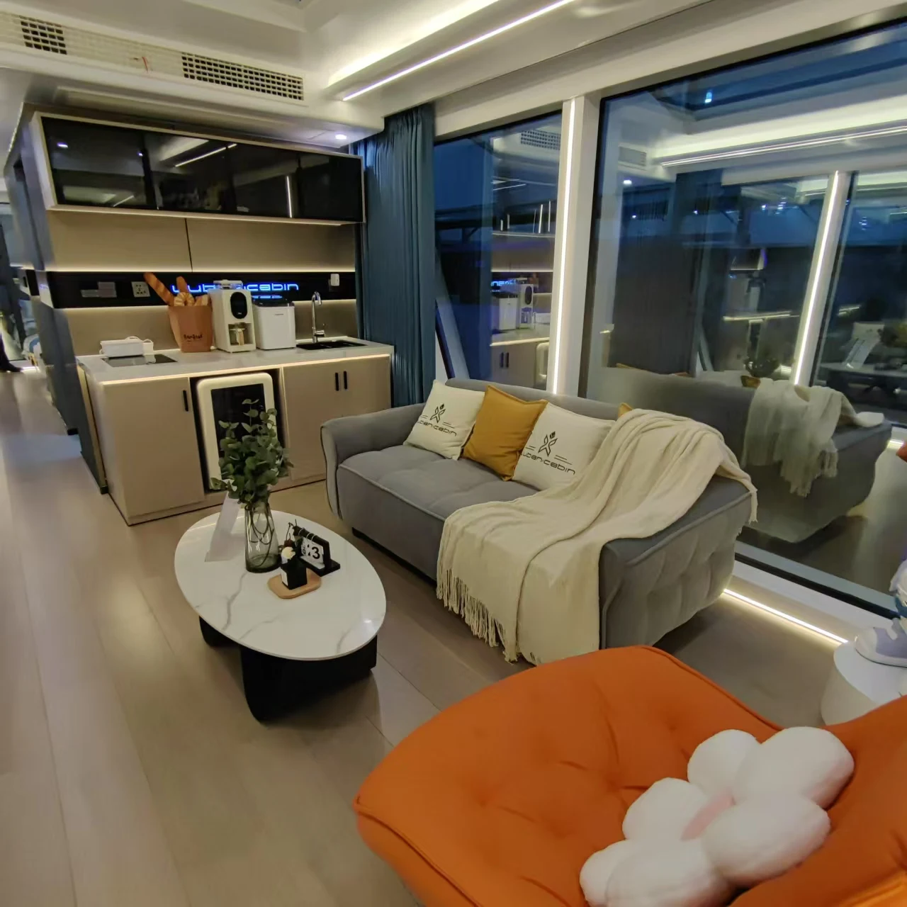 Wholesale Luxury Mobile Tiny Modular Prefabricated Homes Fast-Construction Mobile Villa Office Shop Toilet Steel Container