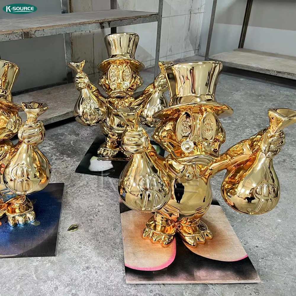 Rich money bag Donald Duck decorative sculpture Fiberglass sculpture Donald Duck resin crafts gallery display