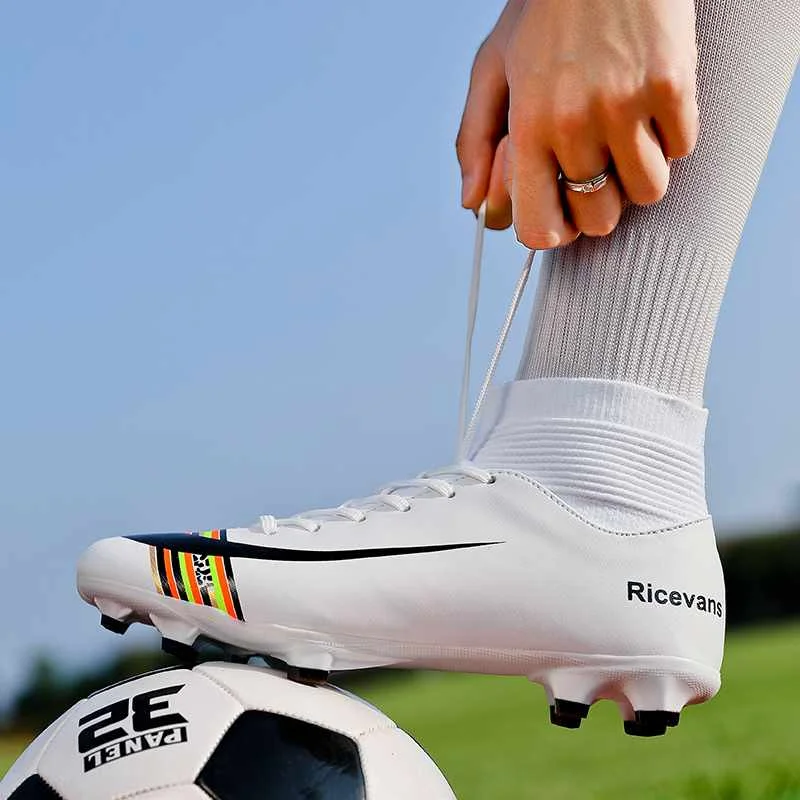 
HOBIBEAR New Custom Outdoor Men Turf Soccer Boots Boy Football Spike Shoes Young Sport Shoe 