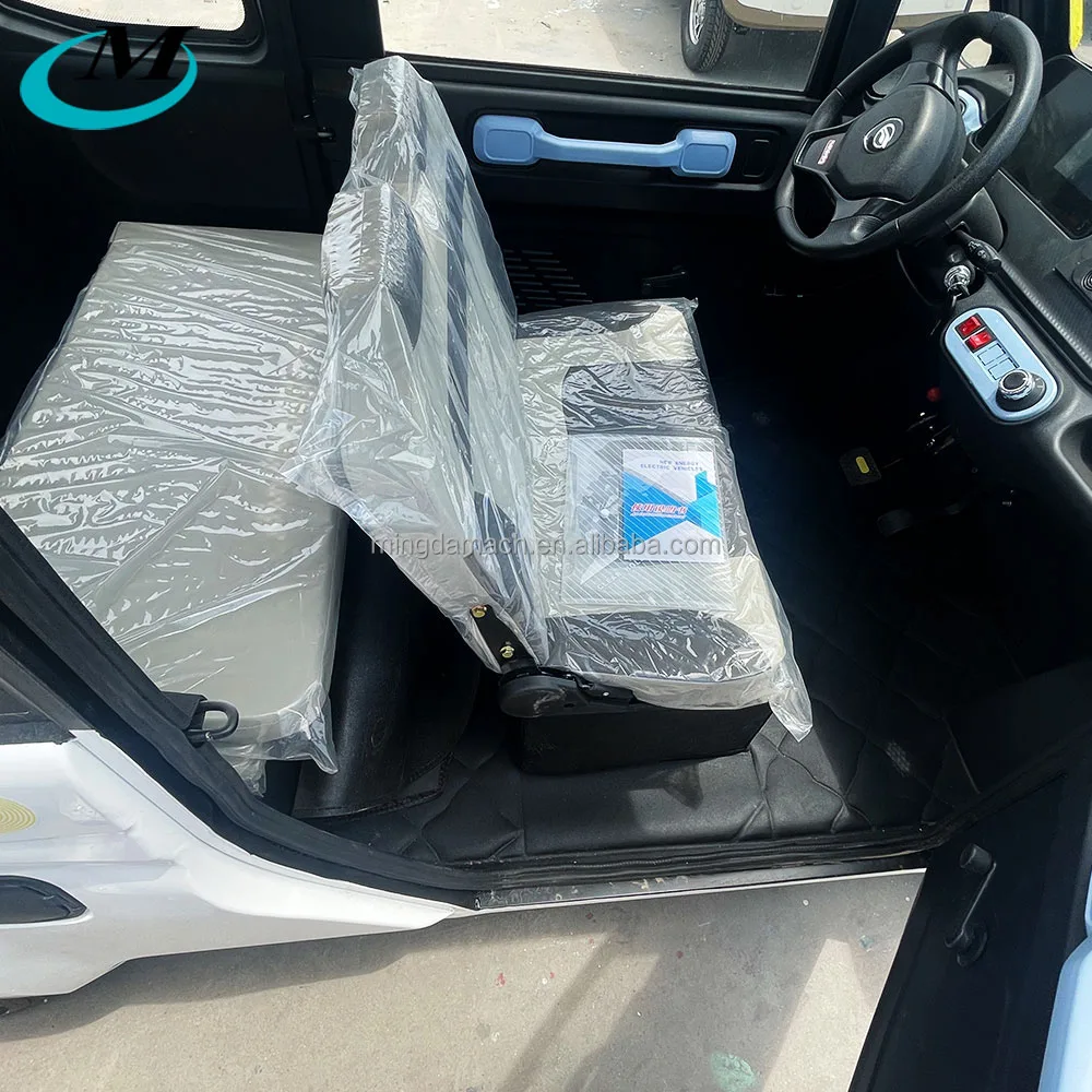 China Factory Mini Electric Car EV 2 Doors Export to Europe