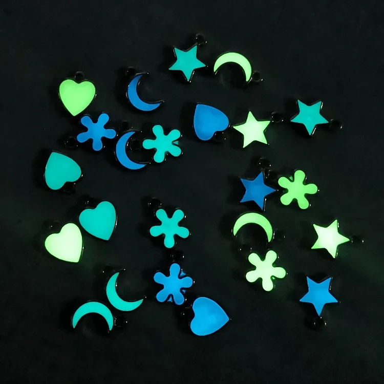 Jane Eyre Wholesale Glowing Star Moon Heart Plum Blossom Small Pendant DIY Bracelet Necklace Earrings Accessories