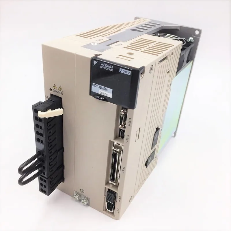 New Original AC Servo Driver SGDV-180/2R8/200/5R5/330/120/470-A01A002000