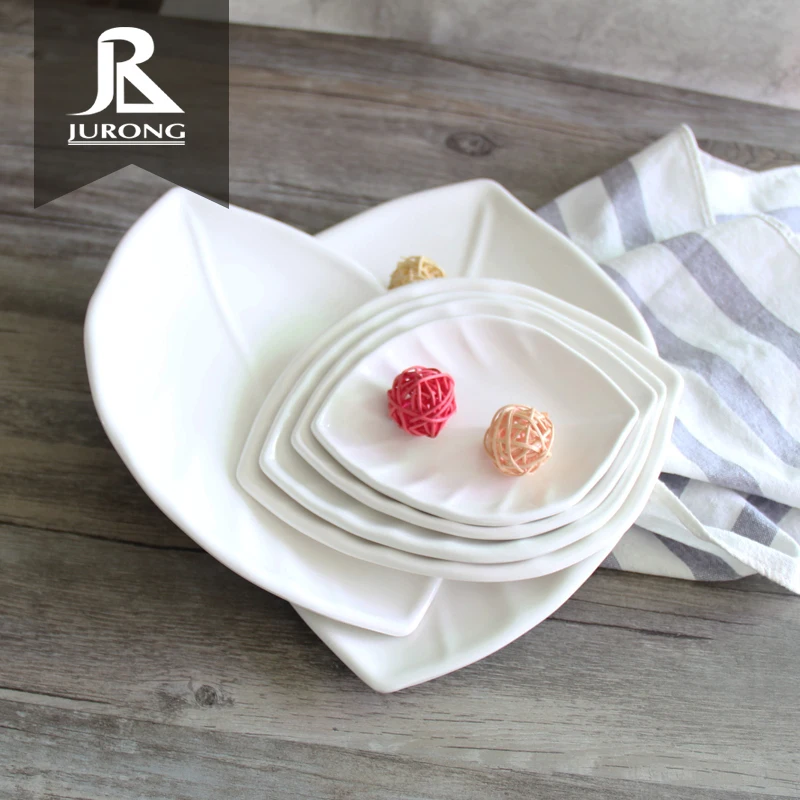 New product unique shape melamine banana leaf prints unbreakable 7 inch plastic plates