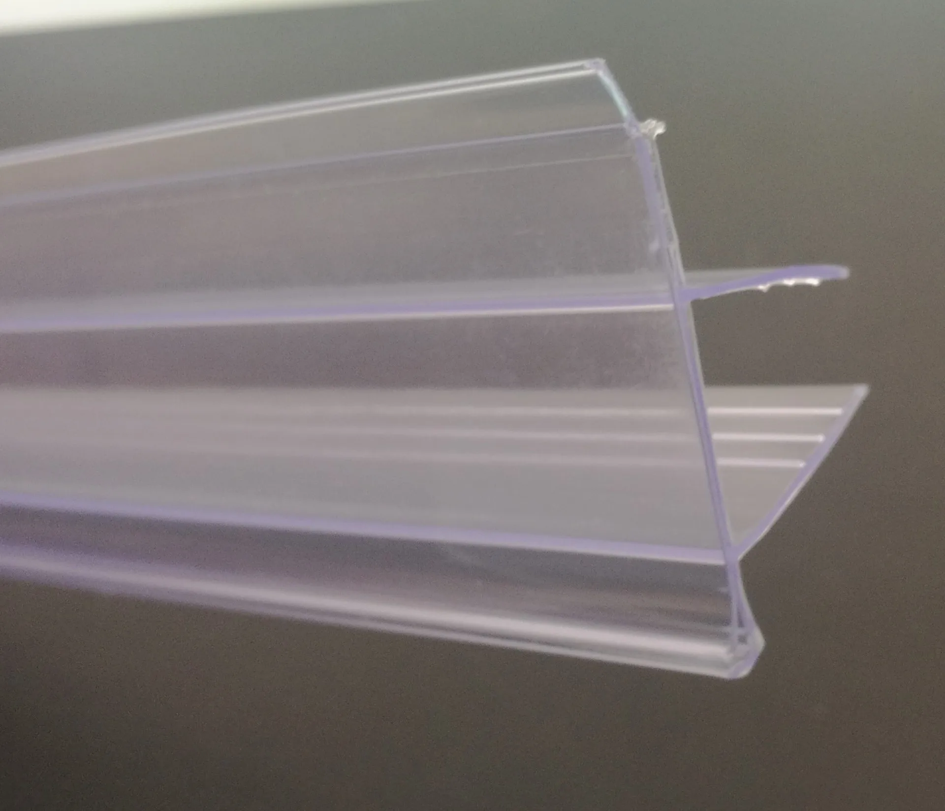 Retailer Store Supermarket 8-10mm H Pvc Plastic Glass Shelf Data Strip Label Holder