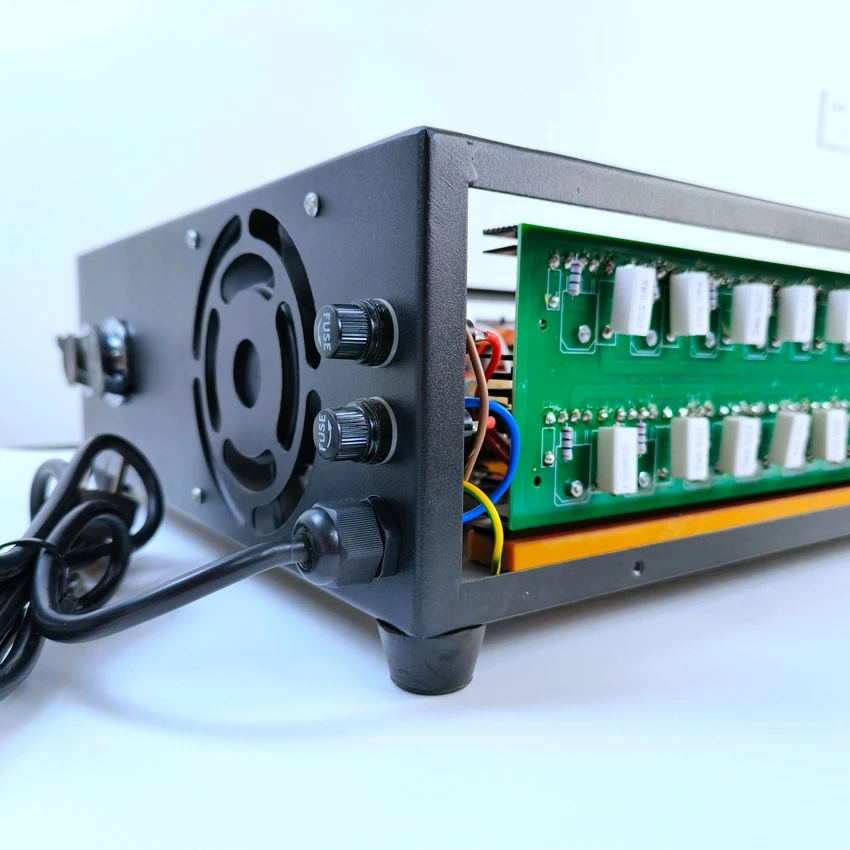 15KHz 2600w Analog Ultrasonic Welding Driving Power Supply High Power