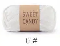 Spot Wholesale 100% Polyester Macrame Cord Tshirt Yarn With Crochet Hook