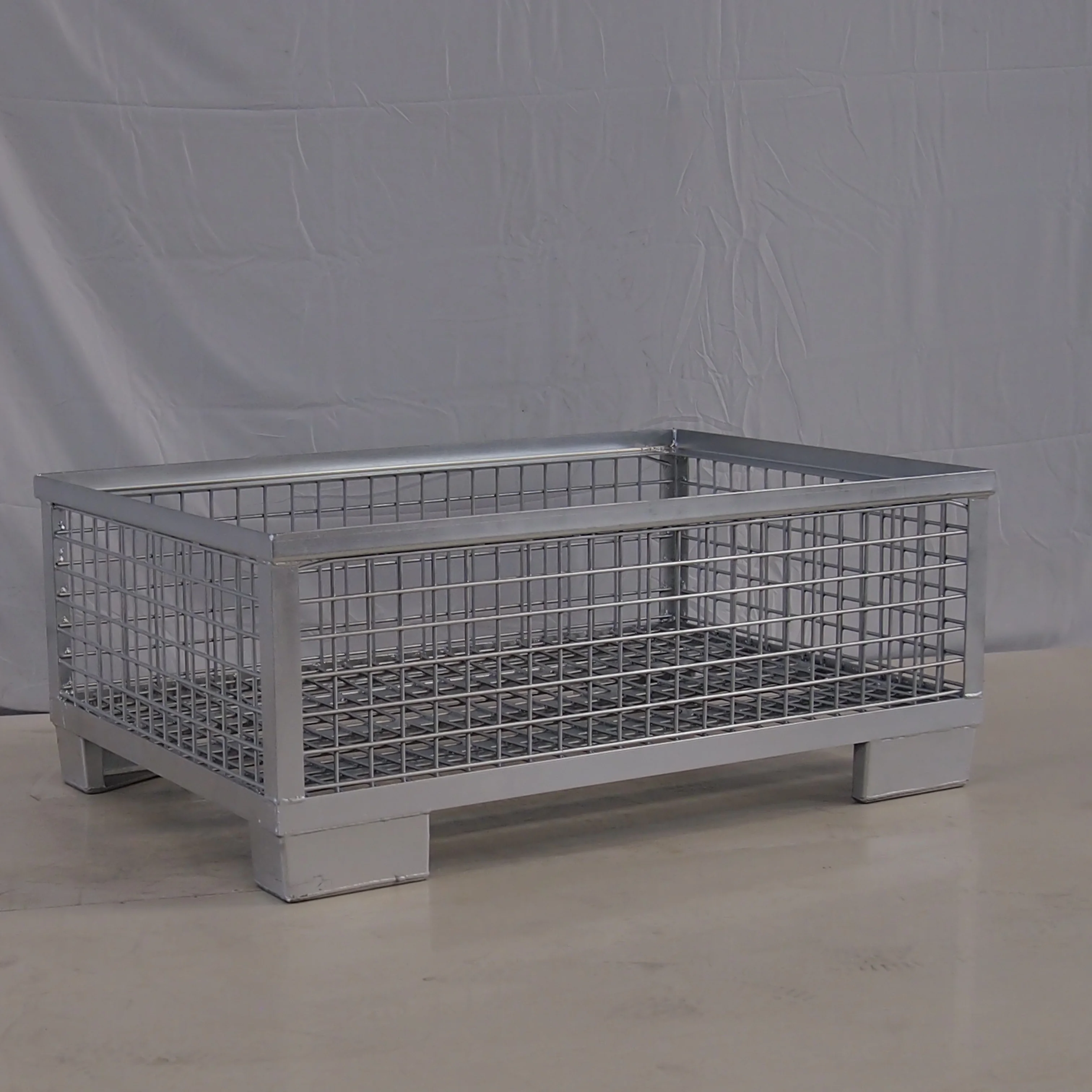 BHK 69 Stackable Collapsible Steel Pallet Cage Wire Mesh Container for auto repair factory