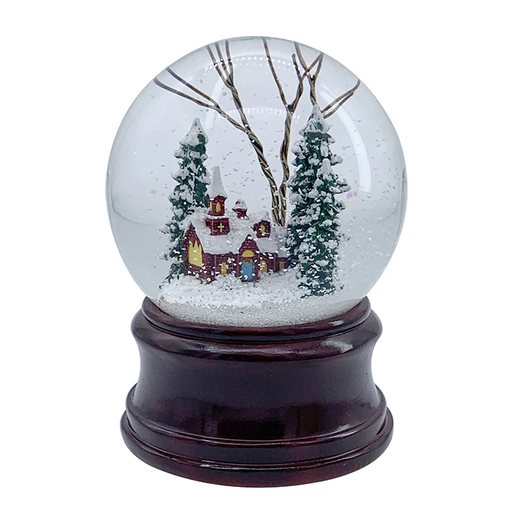 Hot Sale Country Village Holiday Decoration Customized Crystal Balls With Snow Maker