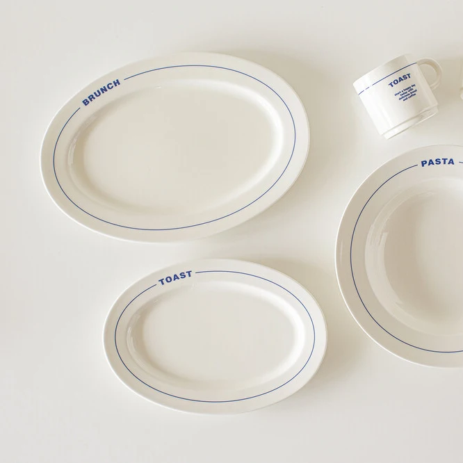 Wholesale oval customizable printed nordic serveware dish and plate custom tableware dinner ceramic plate for restaurant