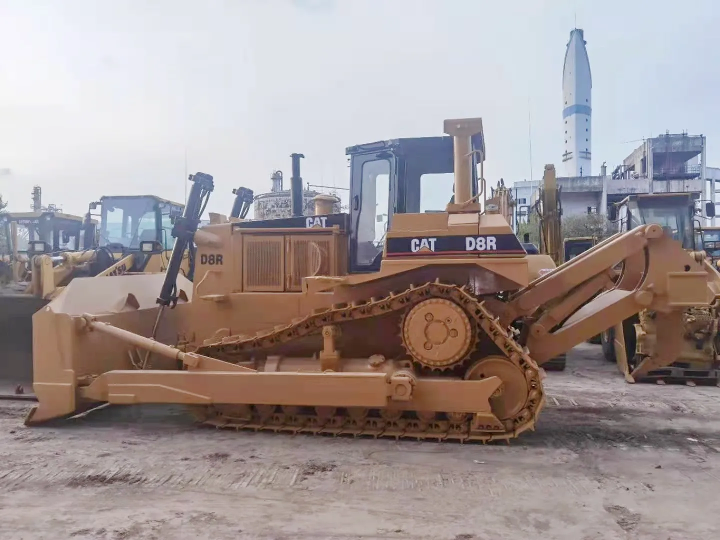 Second hand Bulldozer Caterpillar D8R Cheap Used USA Caterpillar CAT D8R Crawler Bulldozers For Sale