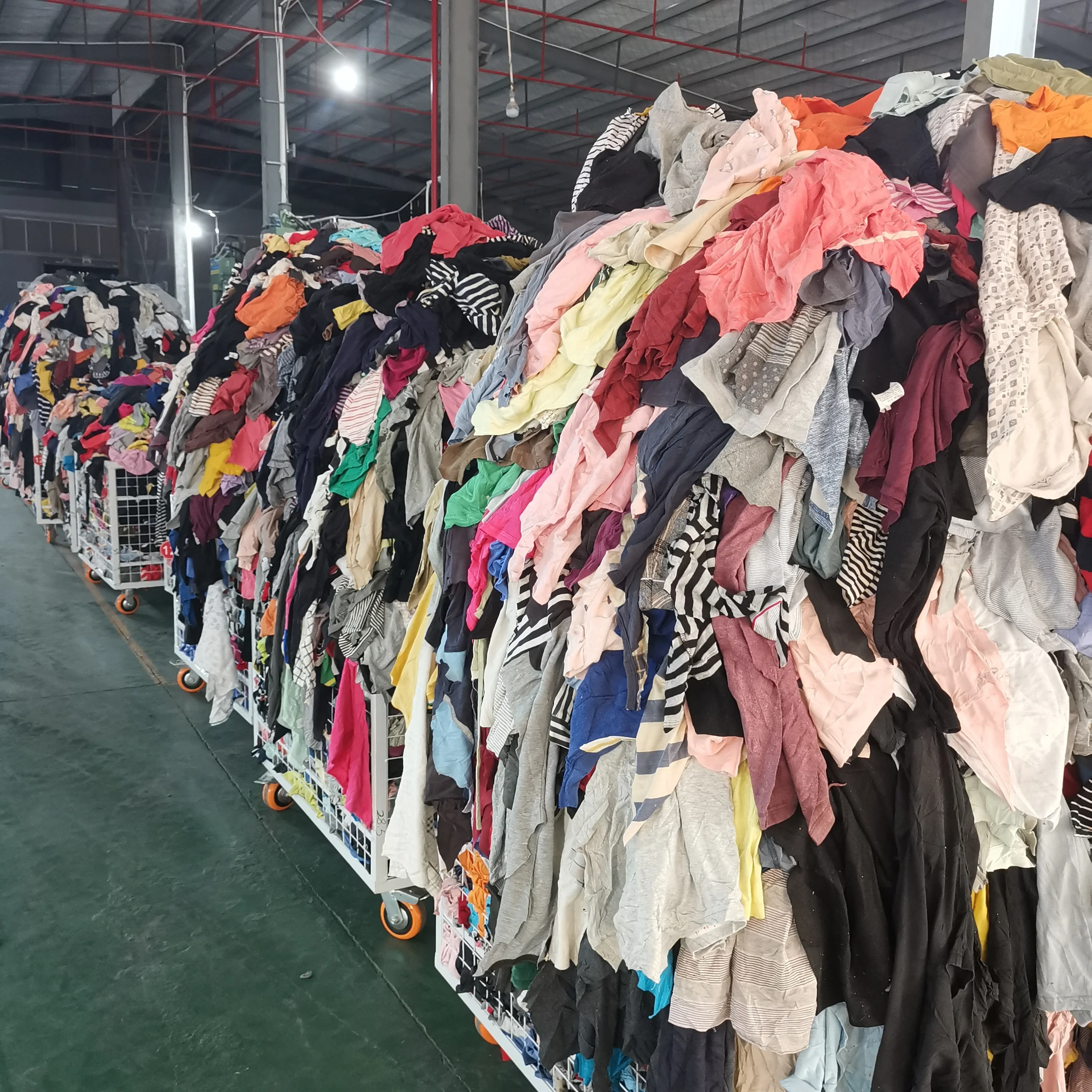 10kg to 100kg package multi purpose cotton used  rags fabric cut pieces dark color t shirt rags trapos industriales