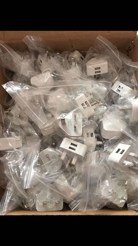 Hot Selling  UK plug 5V 2A dual port usb charger adapter for iphone mobile phone usb travel charger
