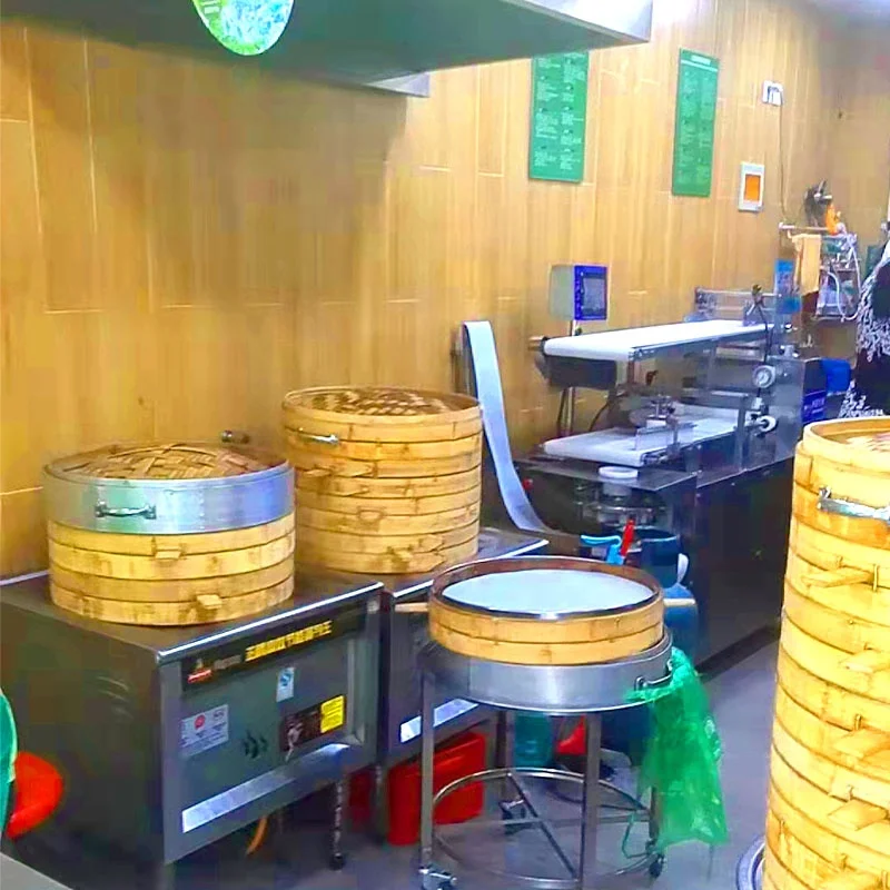 High Capacity Imitating Handmade Rolling Type Steamed Buns Machine Round Bread Dough Filling Machine for restaurant use