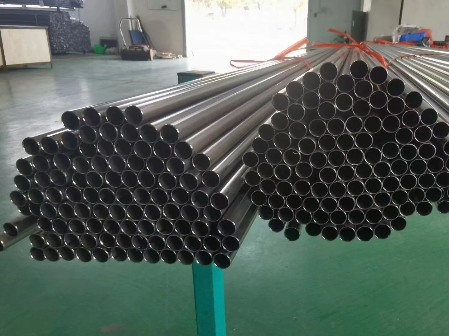 Titanium ASTM B338 Gr.1 weld tubes seamless tube pipes