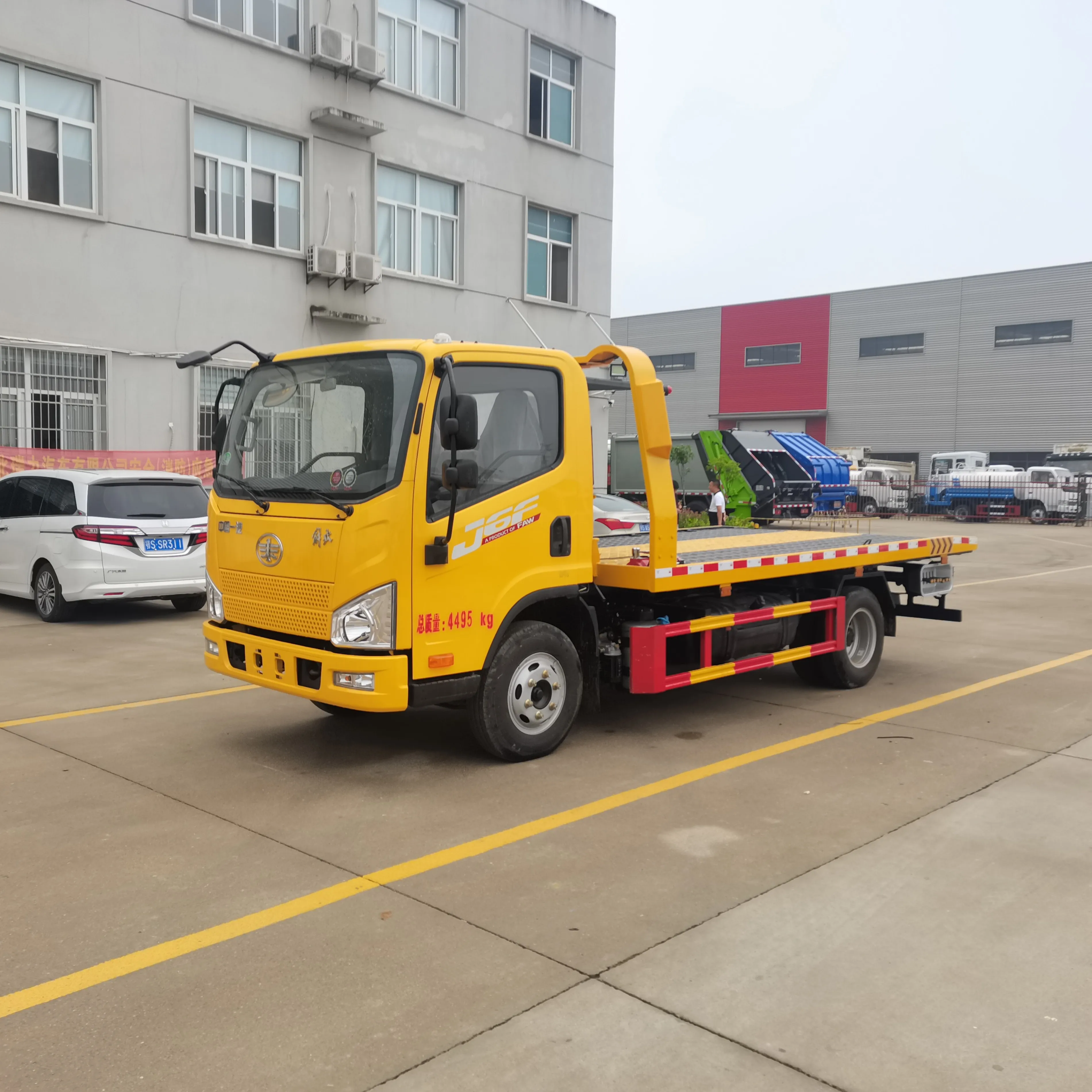 FAW 4t 5t Flatbed Wrecker Towing Tow Truck heavy duty tow truck